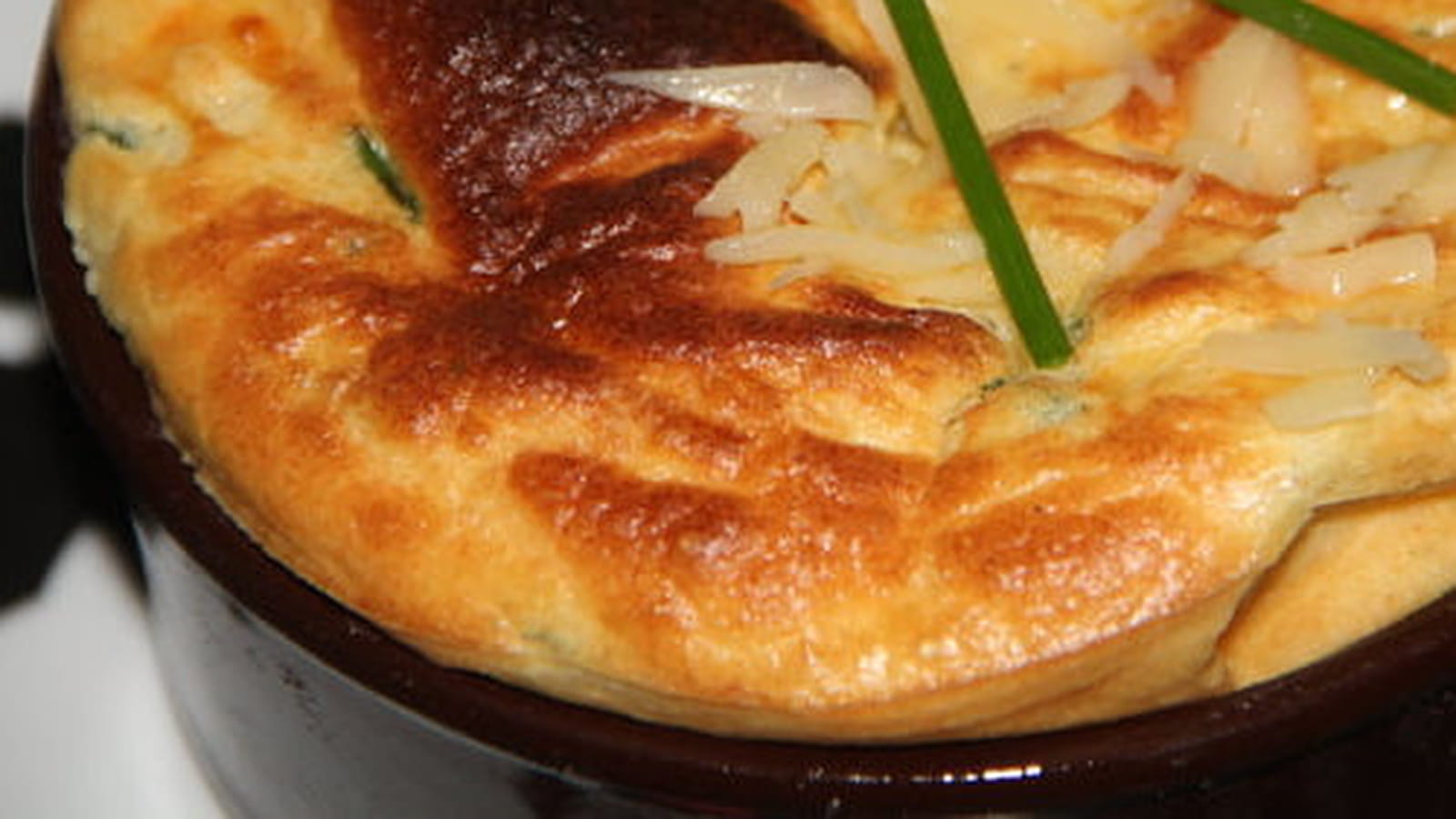 Soufflés au comte et à la ciboulette