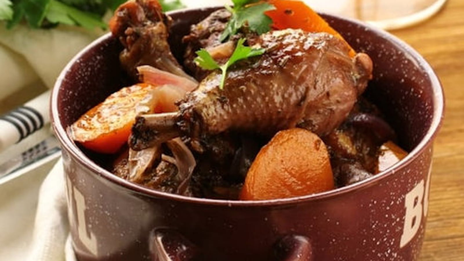 Coq au vin rouge