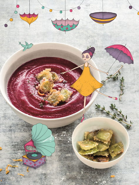 Velout&eacute; de betteraves et oranges, petites ravioles