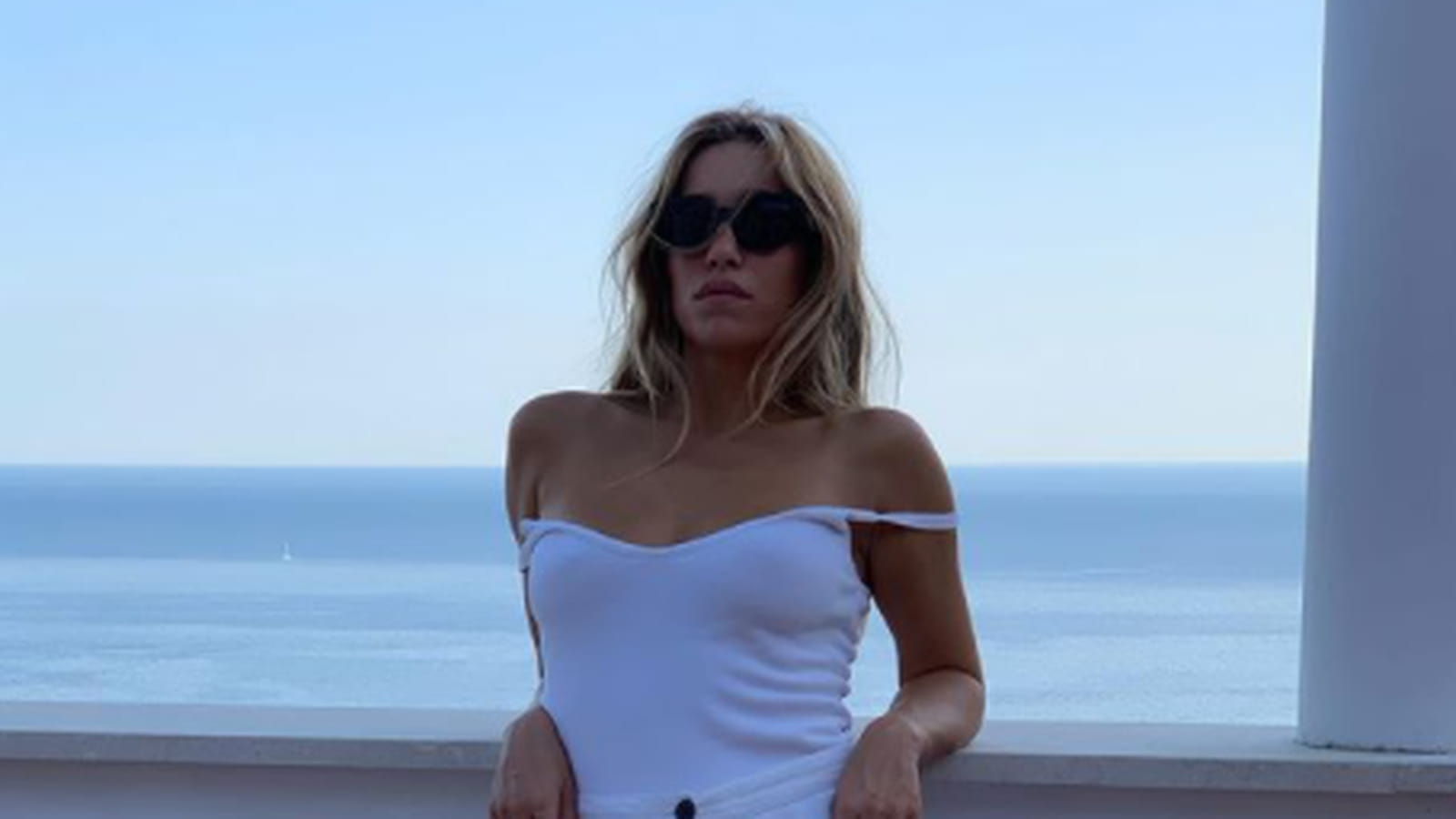@joannepalmaro