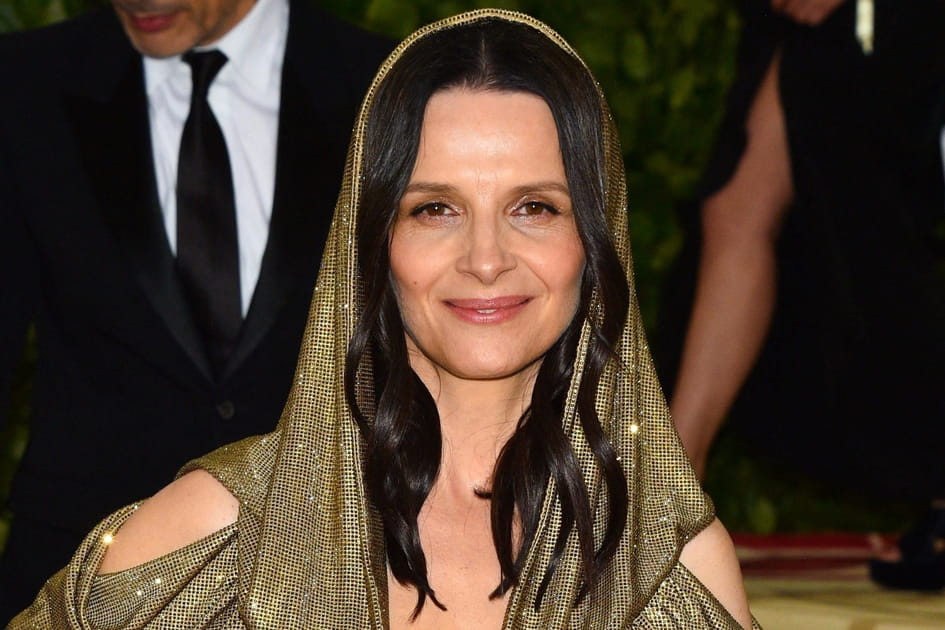 Le make up dor&eacute; de Juliette Binoche