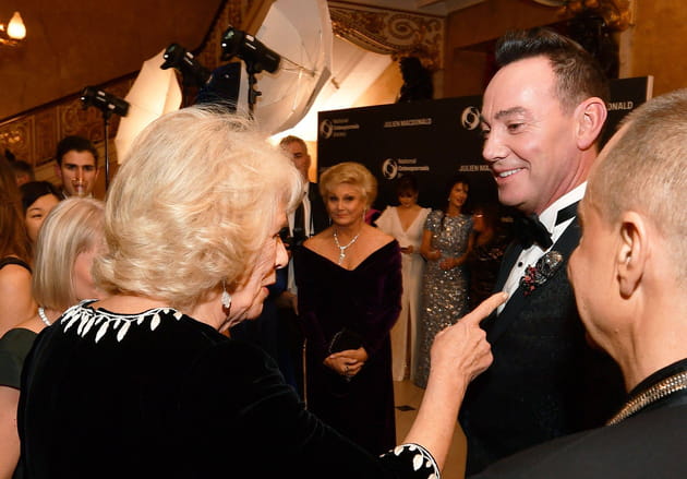 Camilla Parker-Bowles : on ne pointe pas du doigt !