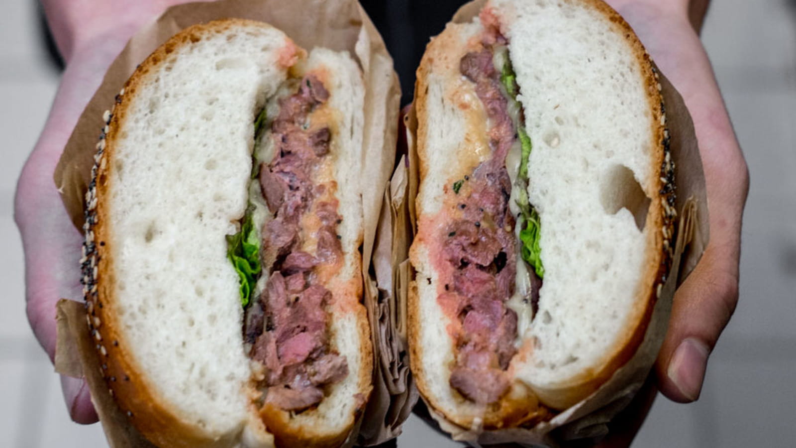 Lille : Le Burger Magret de Canard de Canard Street, n°3 sur Deliveroo
