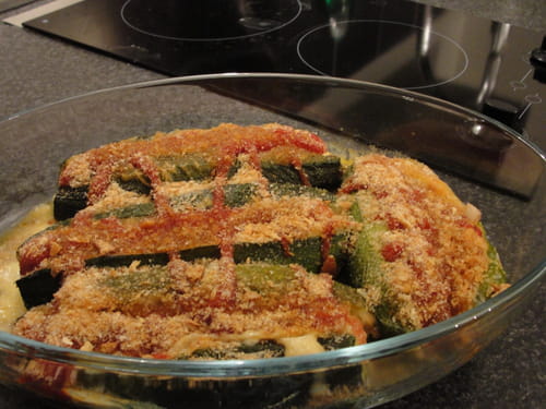 Gratin de courgette avec saucisses de Strasbourg
