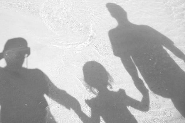 Jeu d'ombres sur la plage