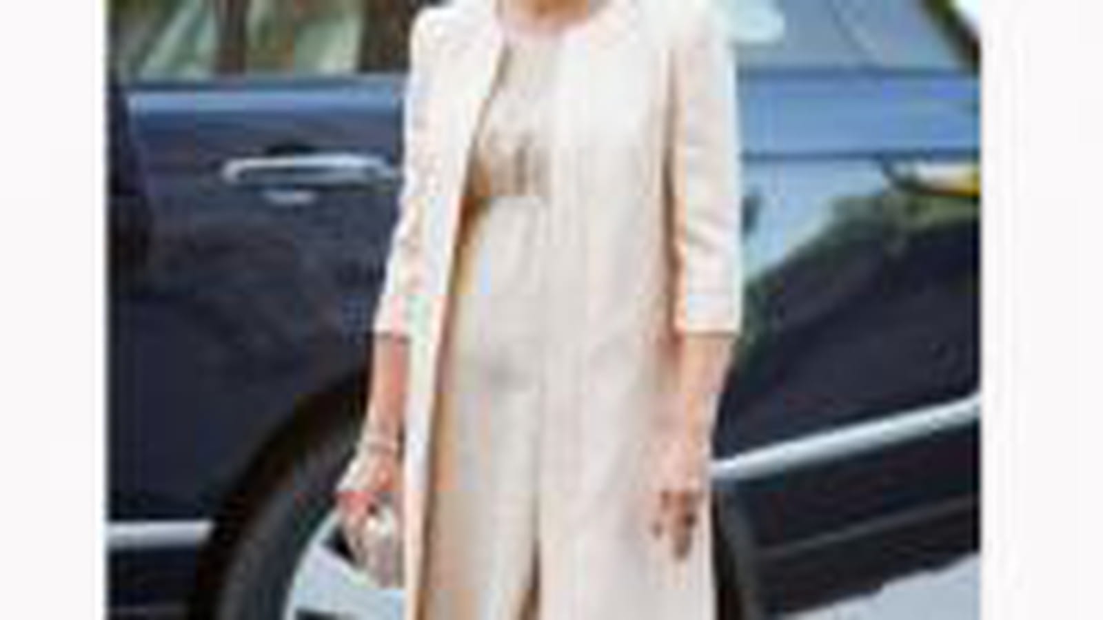 Son ensemble nude