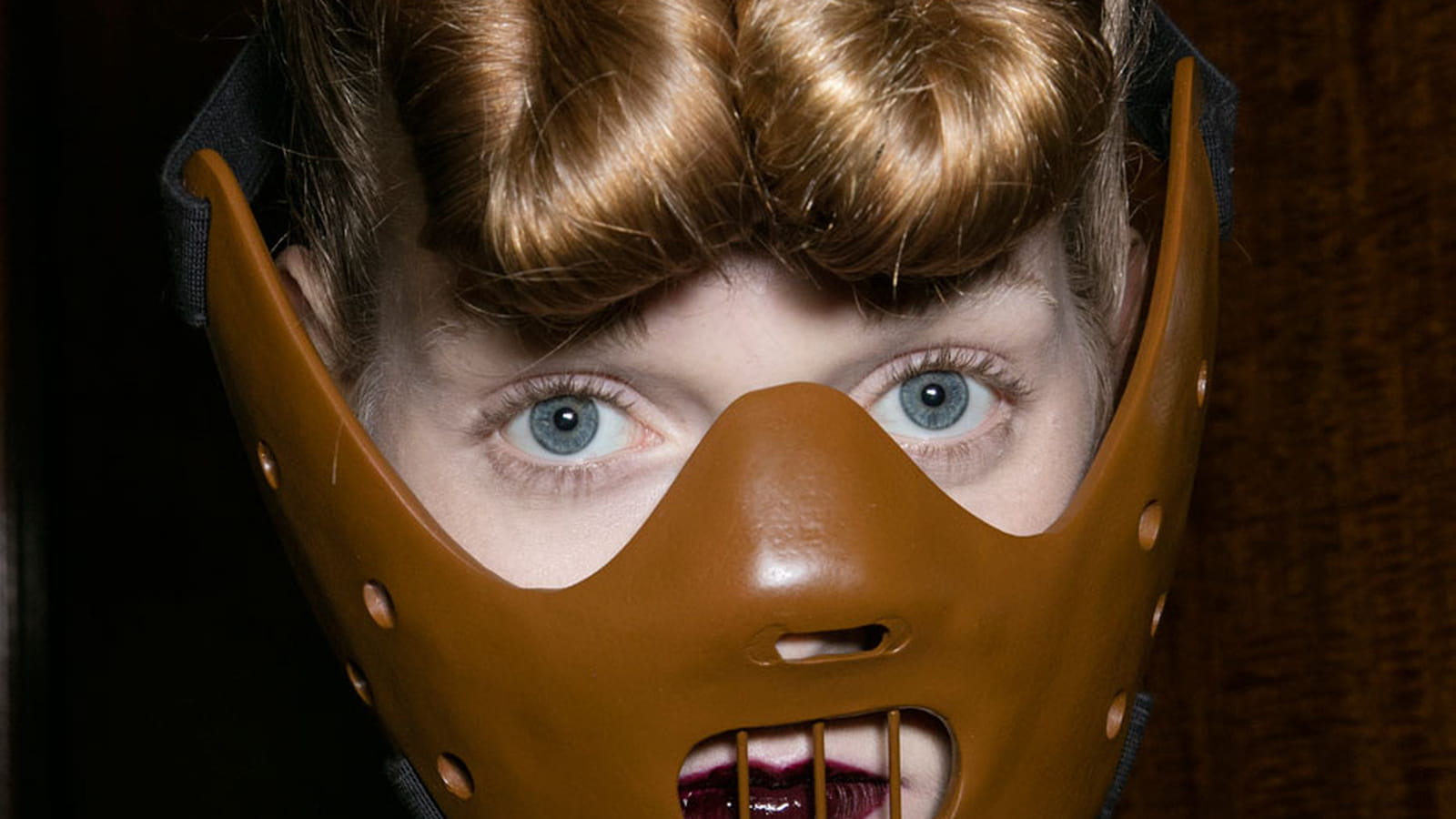 Masque Hannibal Lecter Gareth Pugh