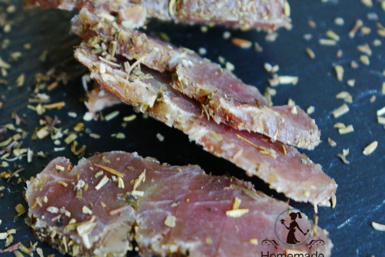 Recette de Filet mignon séché aux herbes de provence