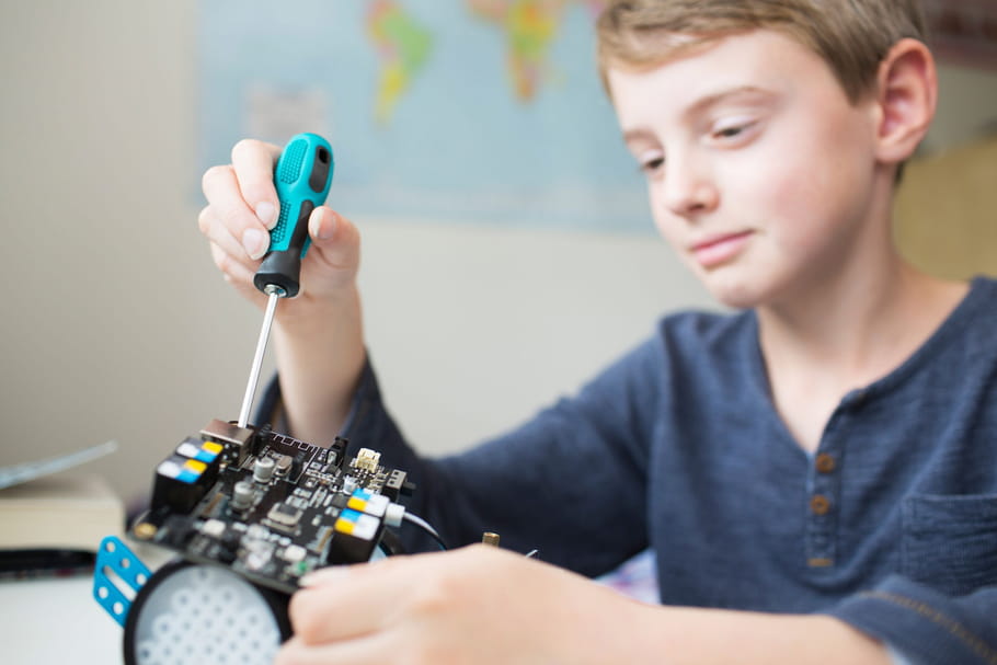 L'apprentissage du code informatique : un jeu d'enfant ?