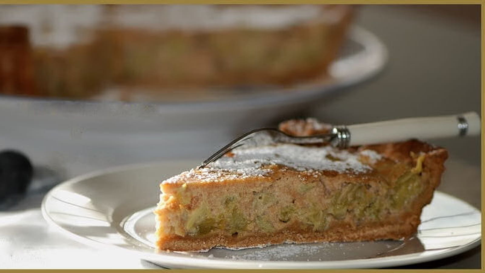 Tarte à la rhubarbe et spéculoos