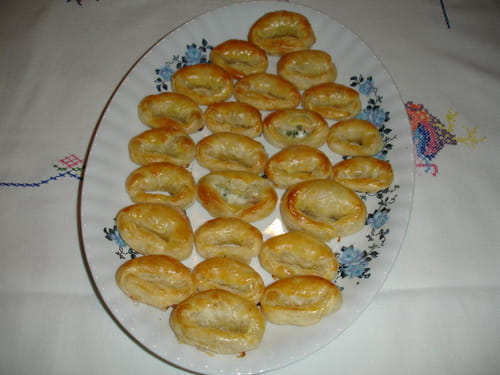 Croissant au saumon fumé et ciboulette