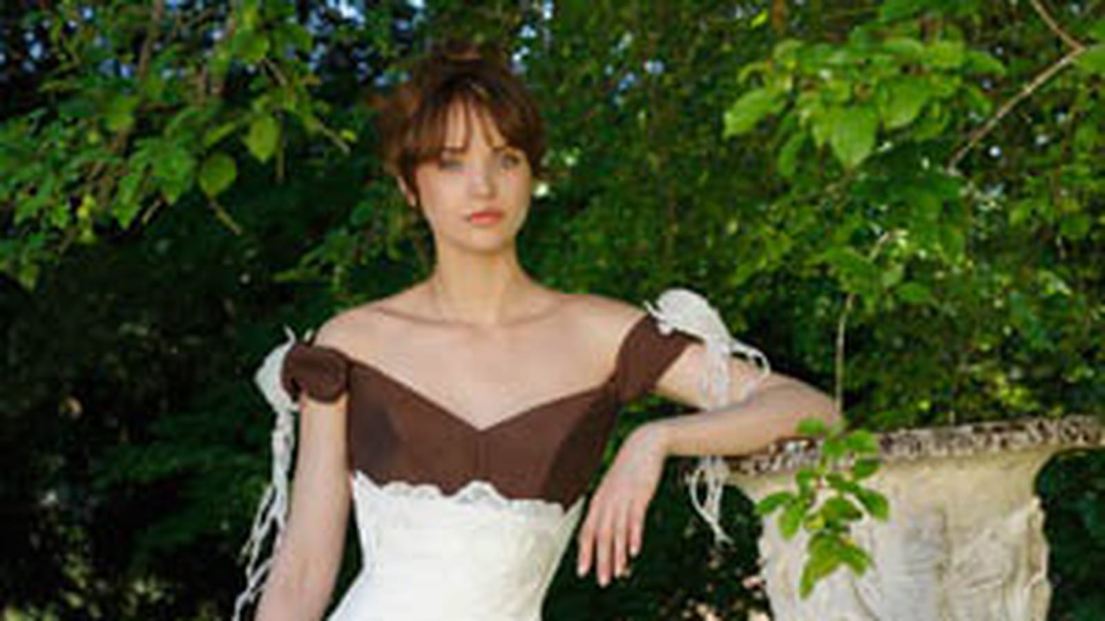 Robe Joviale de Sacha Novia