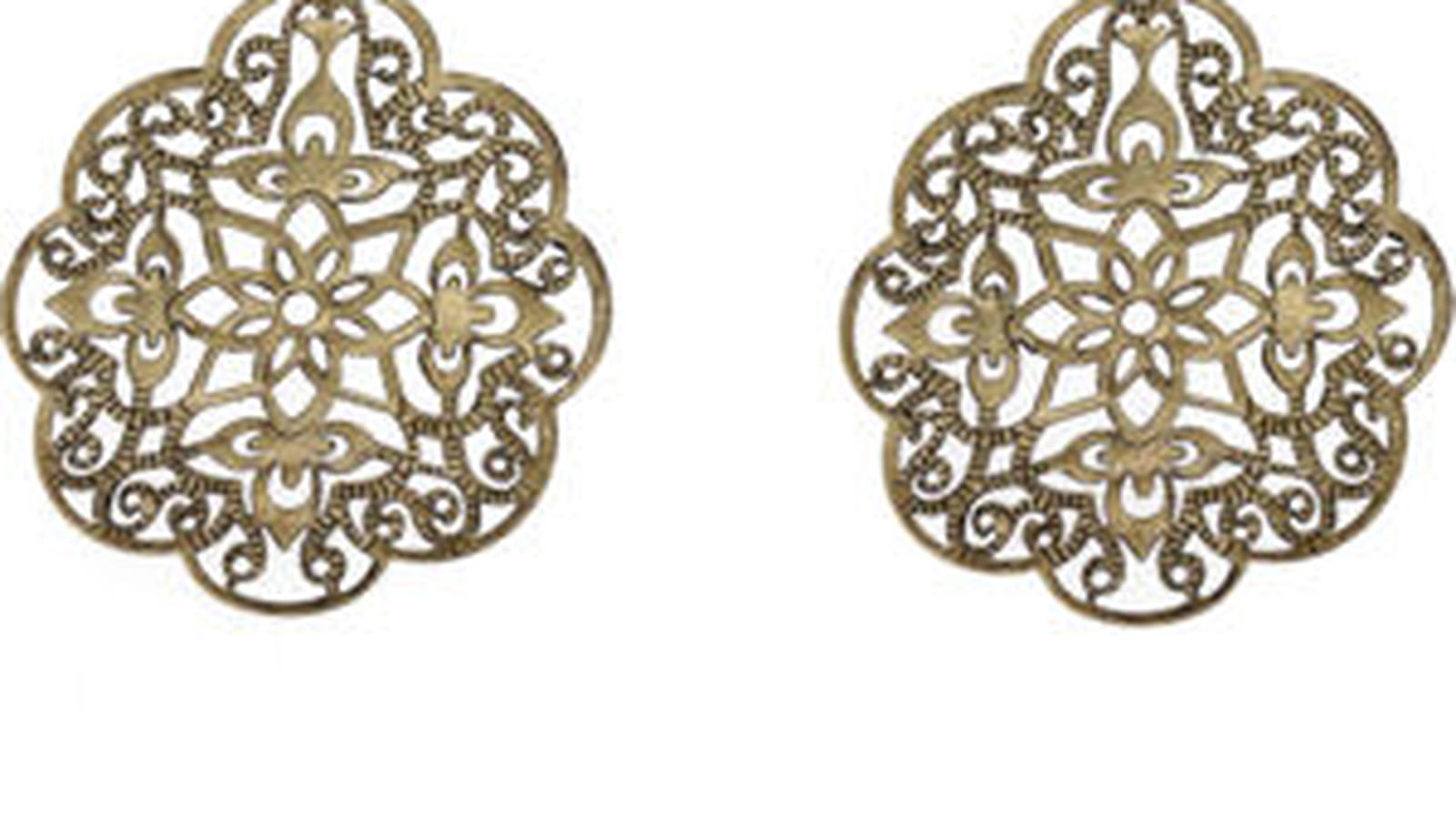 Les boucles d'oreilles