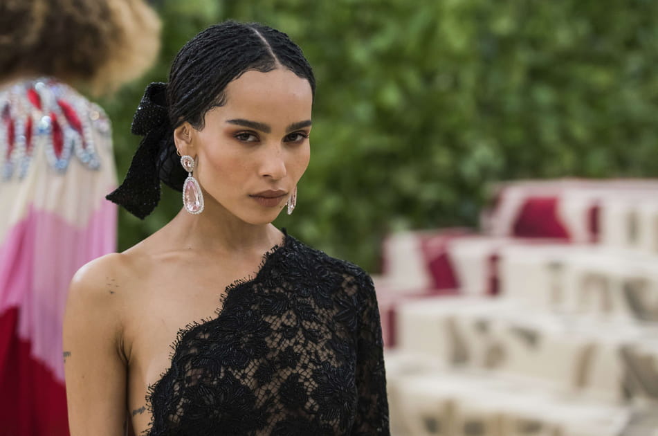 Le n&oelig;ud dans les cheveux de Zo&euml; Kravitz