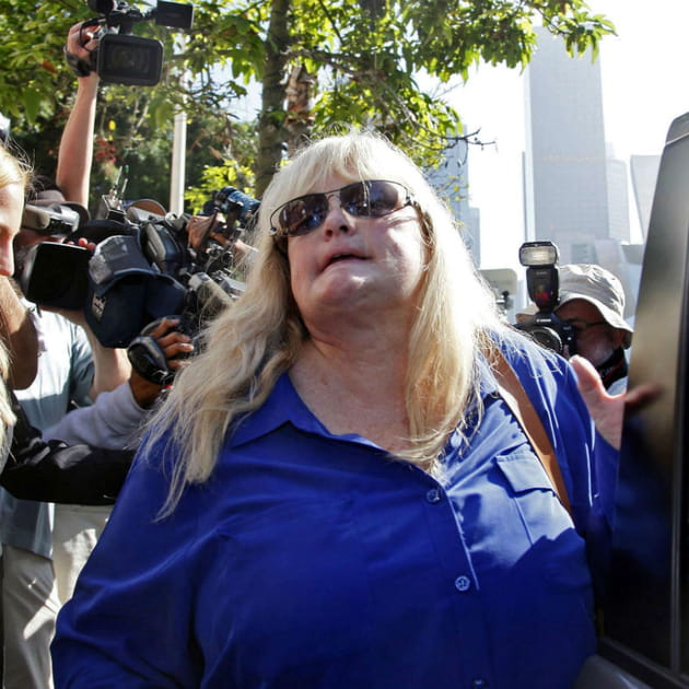 L'ex-femme de l'artiste revient &agrave; la charge