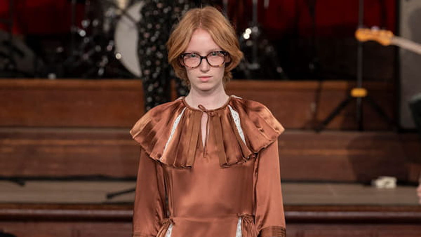 Look 30