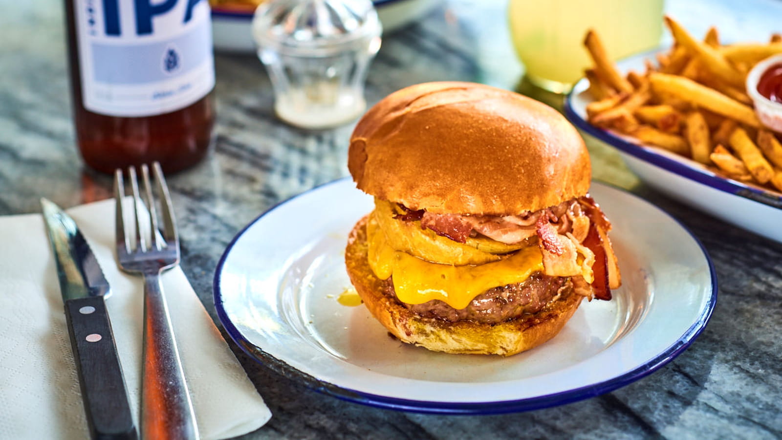 Paris : The Return of the cowboy de Paris New York, n°3 sur Deliveroo