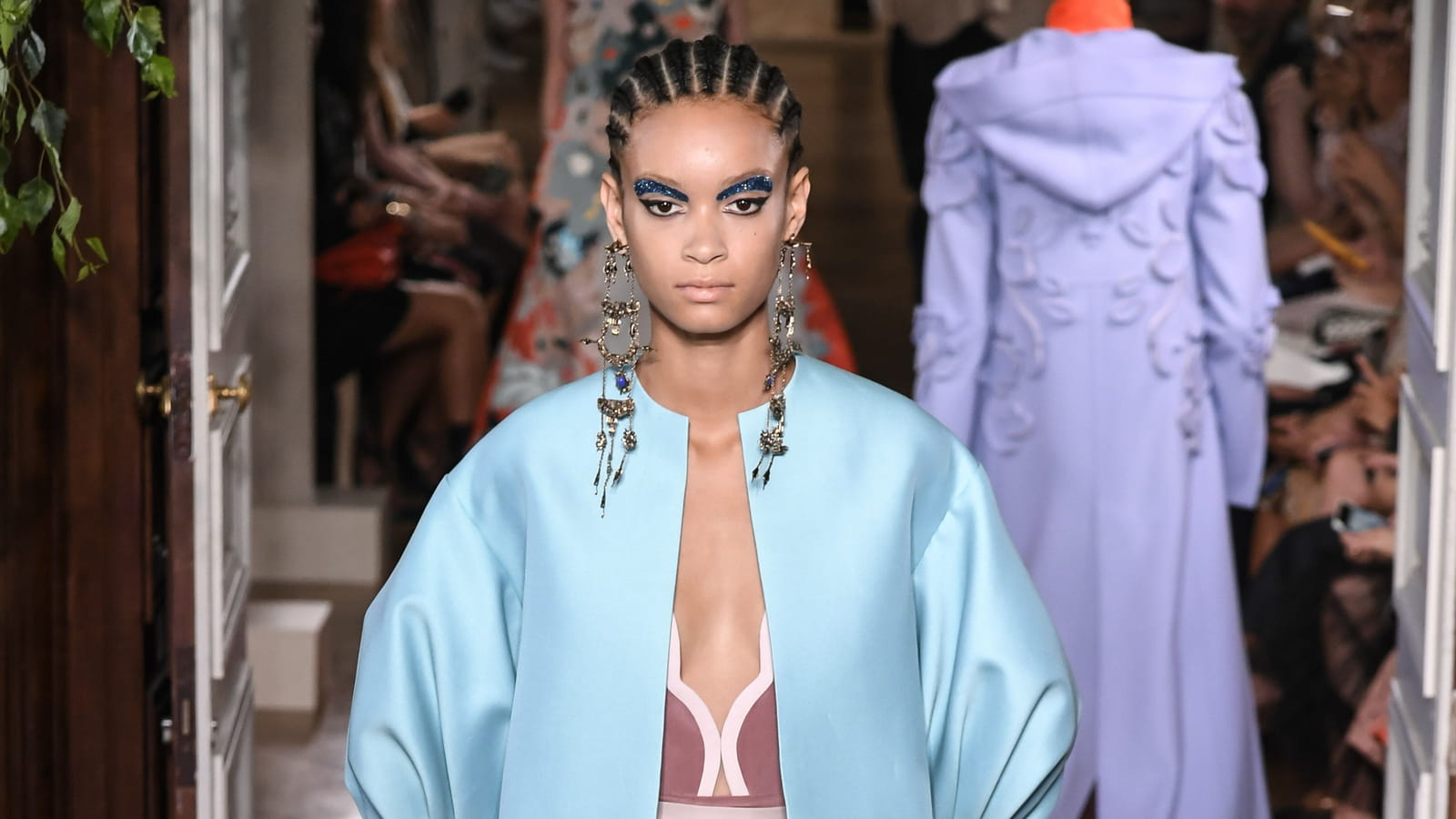 Look 29