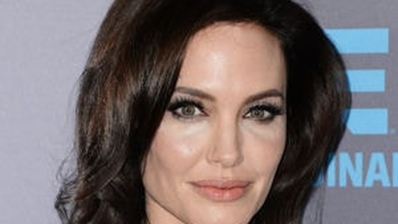 Angelina Jolie 