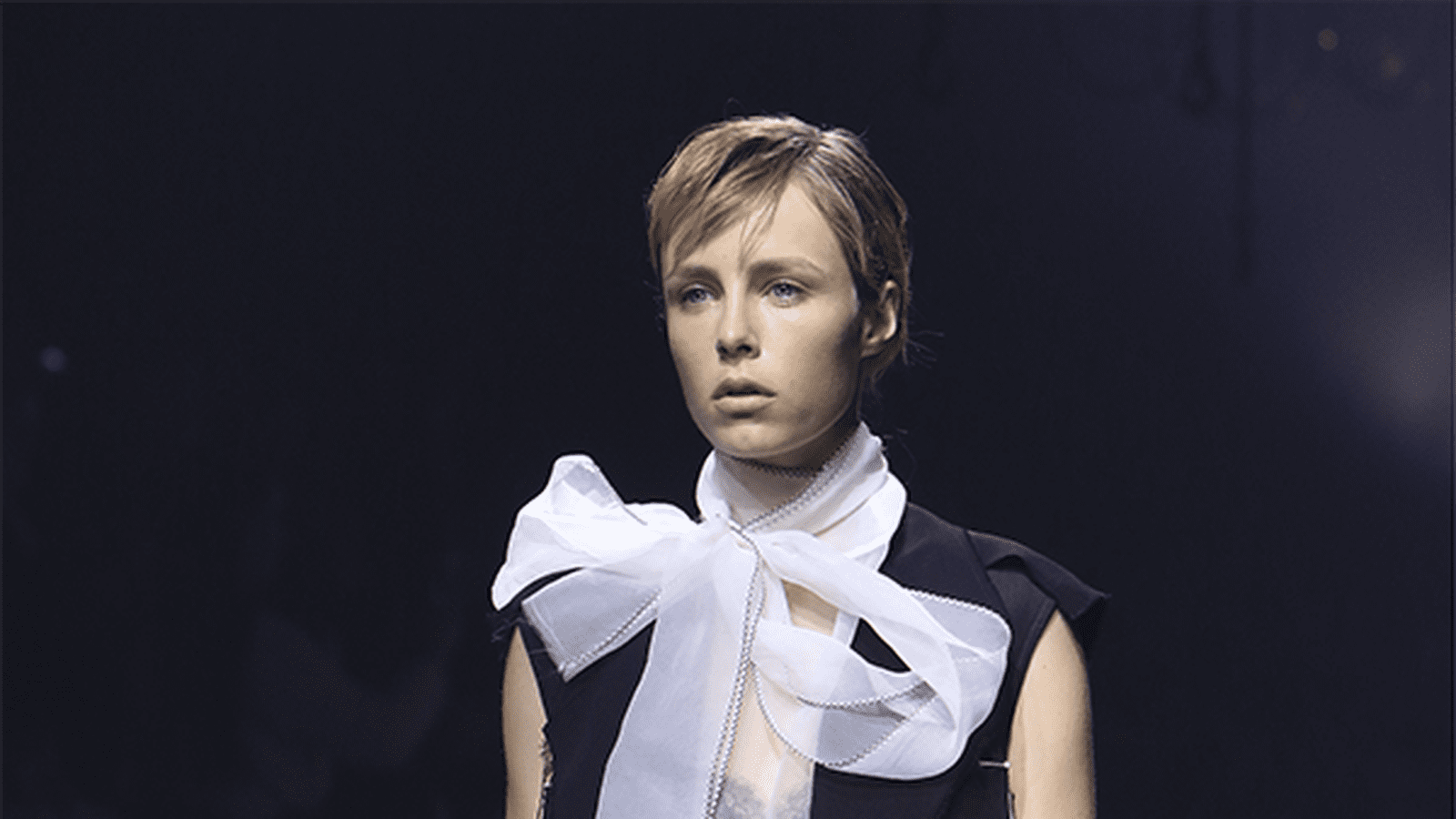 Défilé Lanvin printemps-été 2016