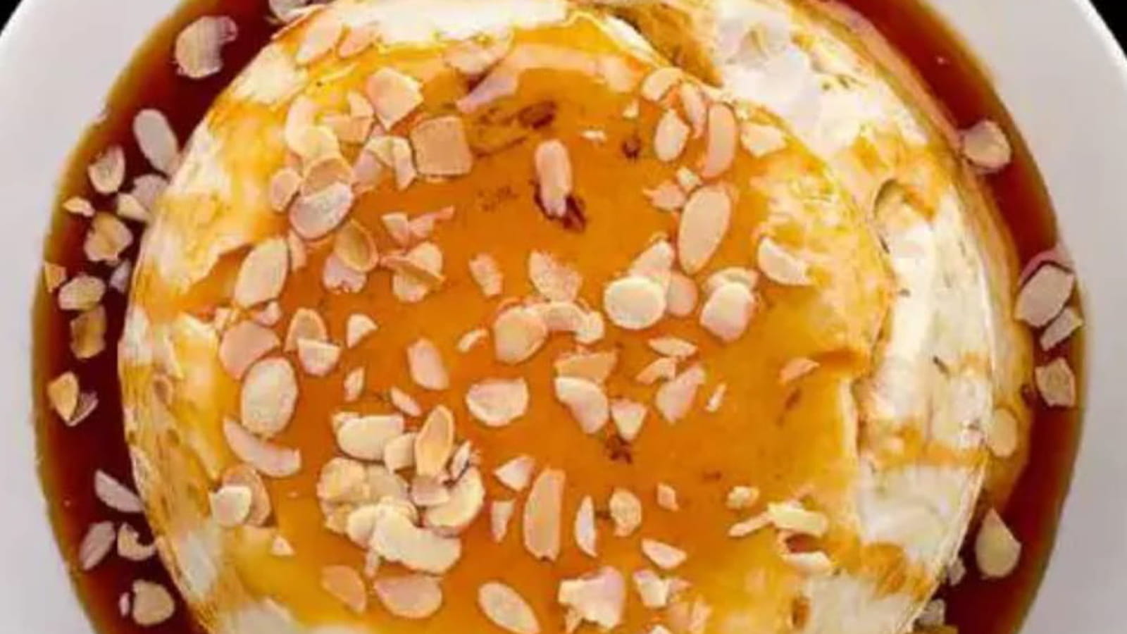 Île flottante au caramel et amandes