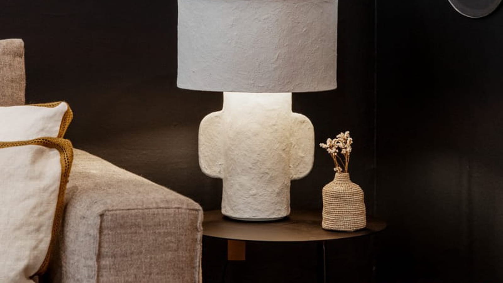 Lampe en papier mâché