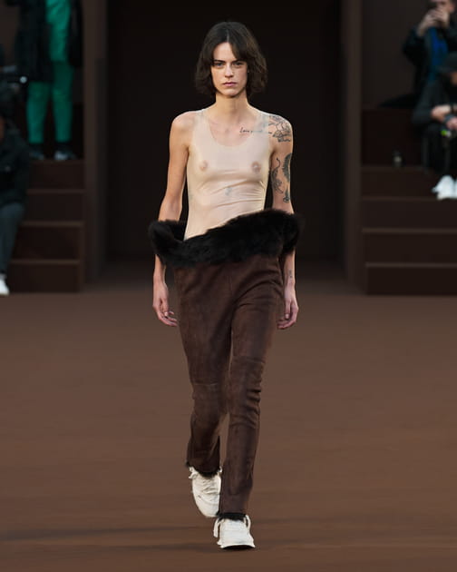 Look 18&nbsp;du d&eacute;fil&eacute; Loewe