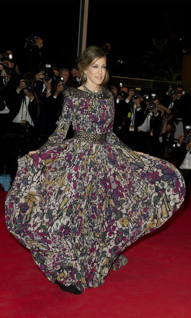 Sarah Jessica Parker en robe longue fleurie Elie Saab
