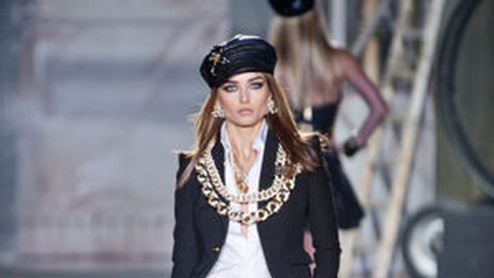 Dsquared2