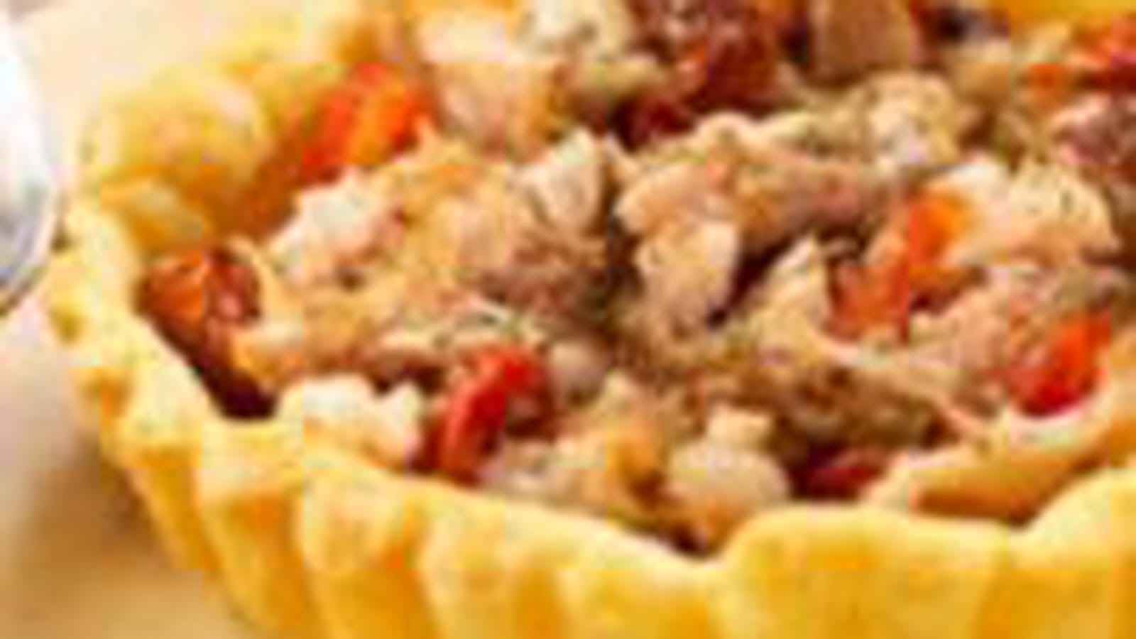 Tarte au lapin tapenade et tomates