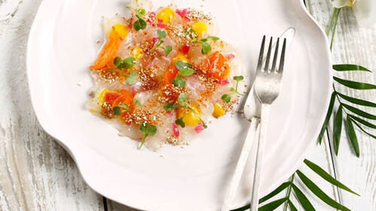 Carpaccio de daurade, kumquats et gelée au thé exotique