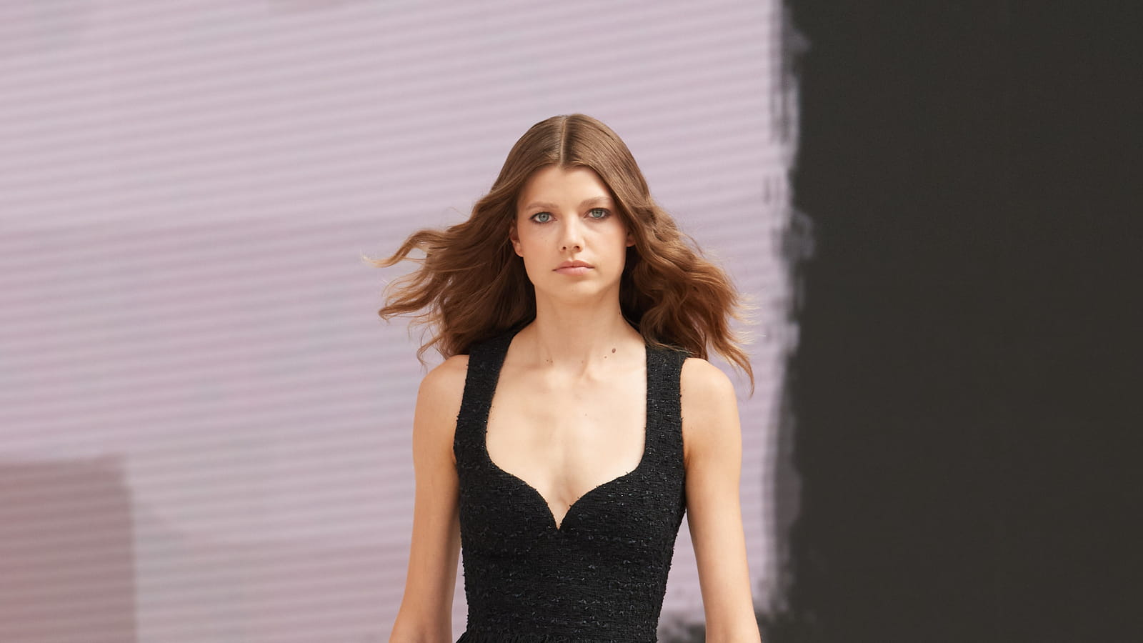 Look 37
