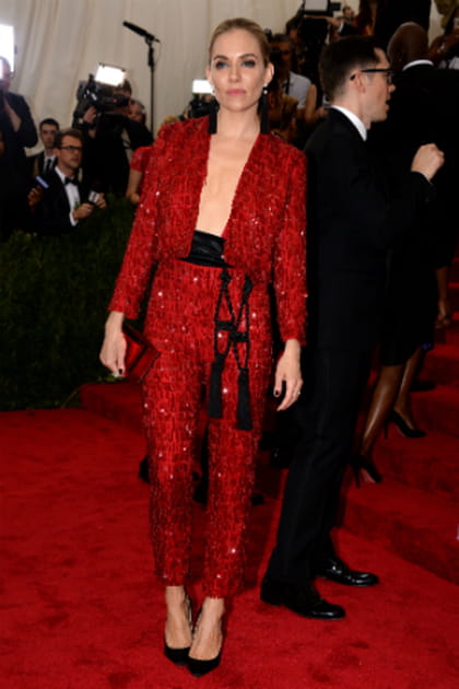 Sienna Miller au Met Gala 2015