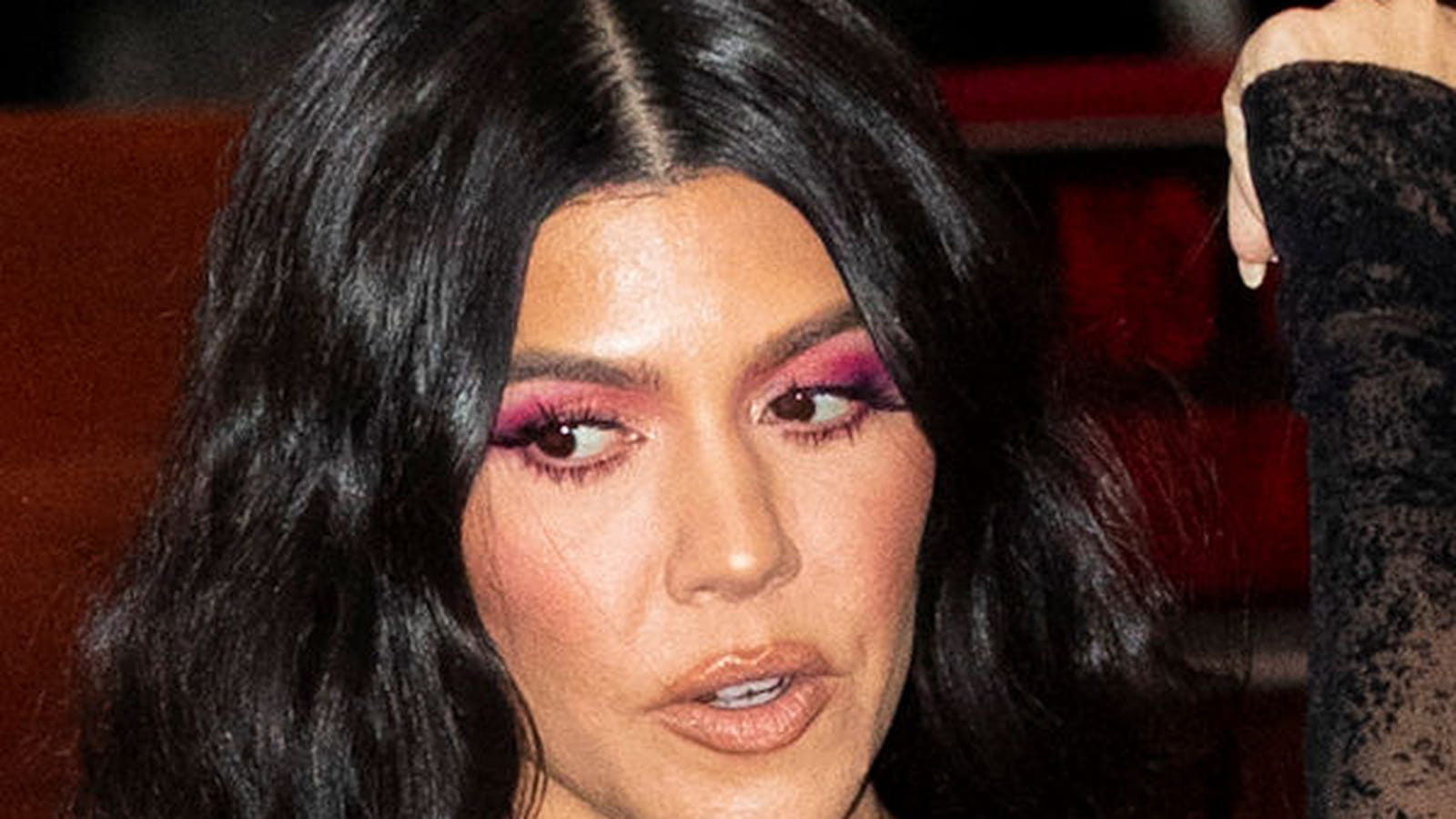 Kourtney Kardashian, cheveux longs 