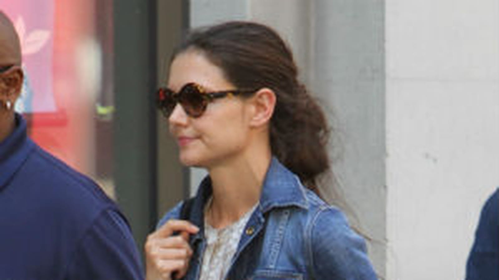 La veste en jean de Katie Holmes