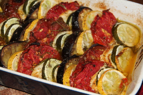 Tian de legumes à la mozzarella et aux herbes de provence