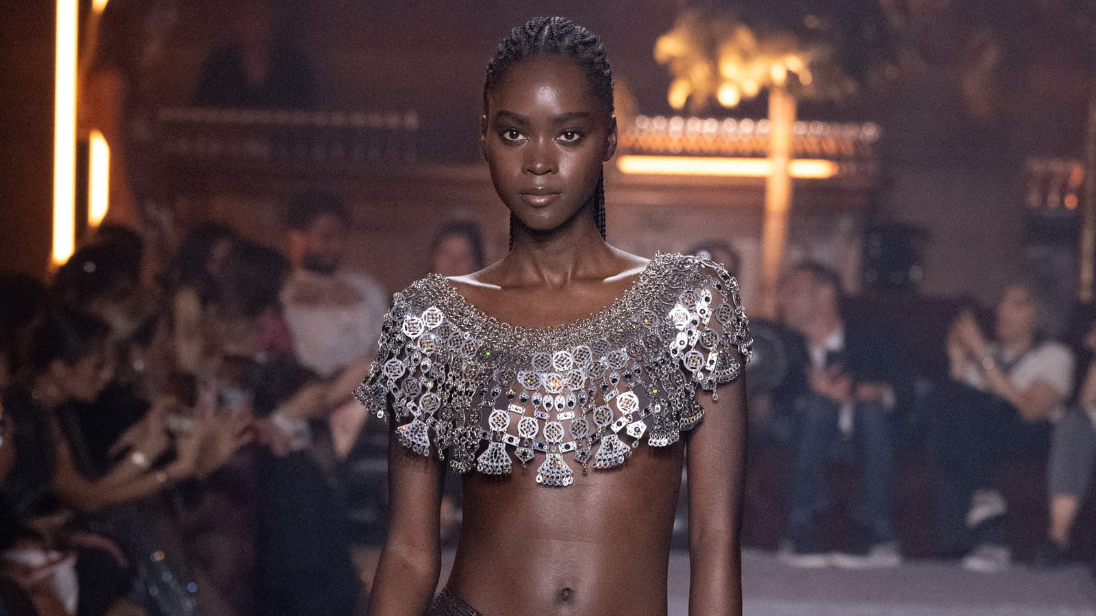 Look 17