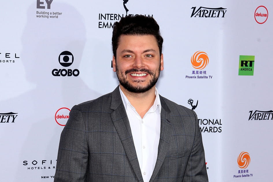 Kev Adams avec une barbe
