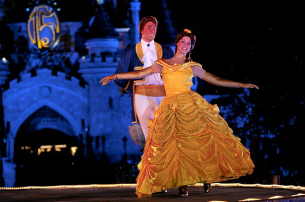 Une id&eacute;e de tenue pour les f&ecirc;tes&nbsp;?