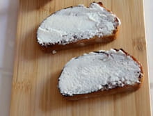 Tartine salée tomates cerises et fromage frais : Etape 2