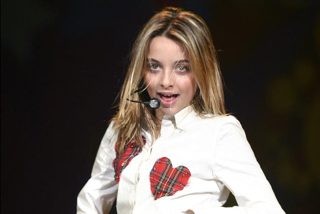 Priscilla sur la scène du concert Pop Kids Club au Zénith de Paris en 2003