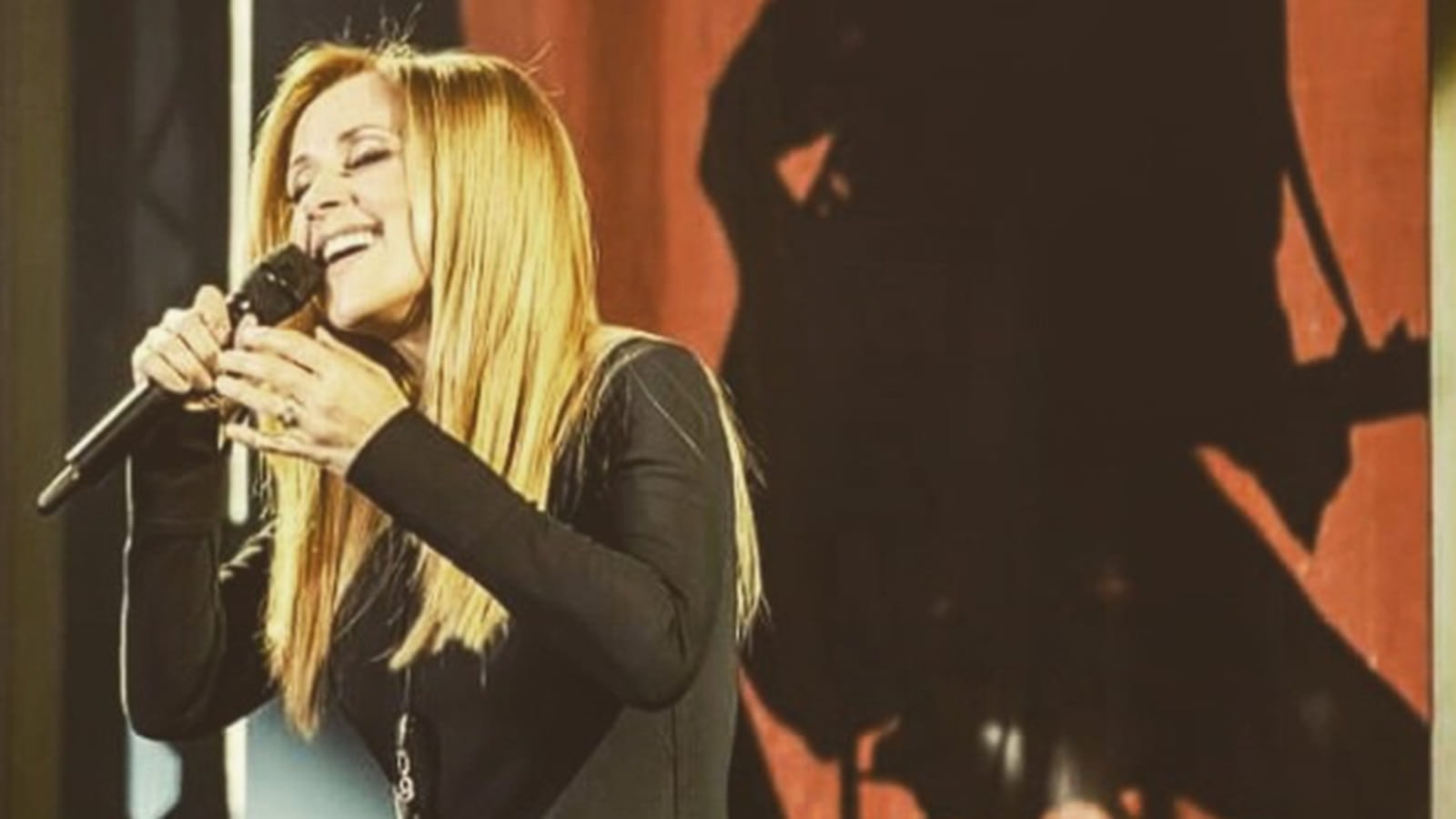 Lara Fabian