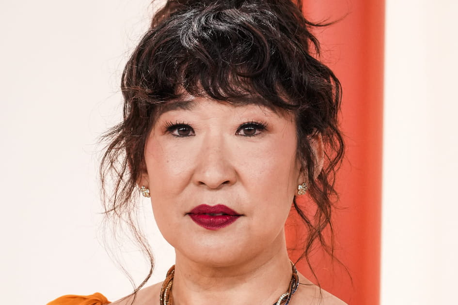 Sandra Oh, gracieuse avec sa frange ondul&eacute;e