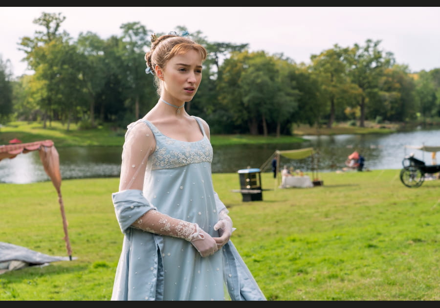 Le chignon &eacute;l&eacute;gant de Daphn&eacute; Bridgerton