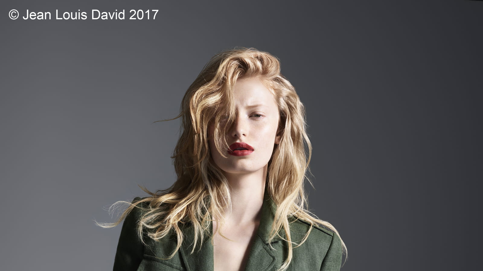 Blond tout en reflets