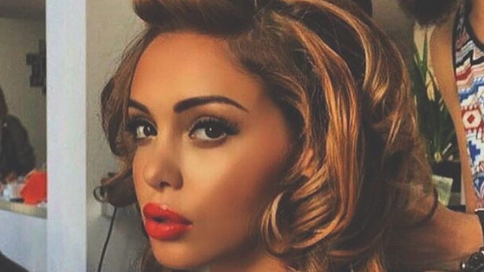 Nabilla 