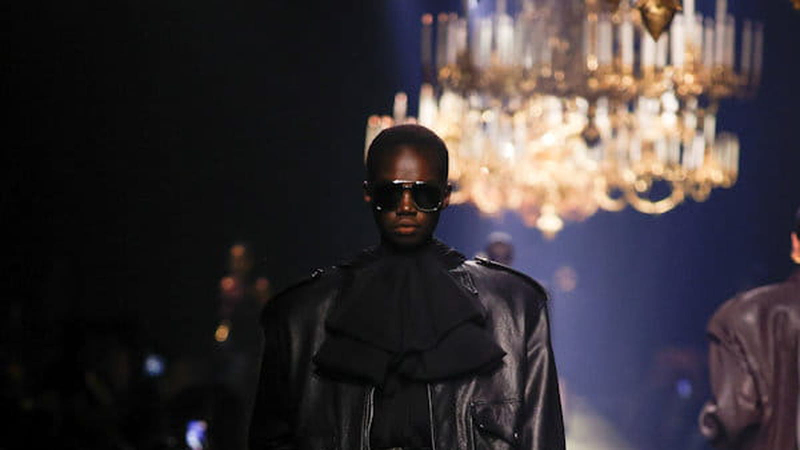 Look 9