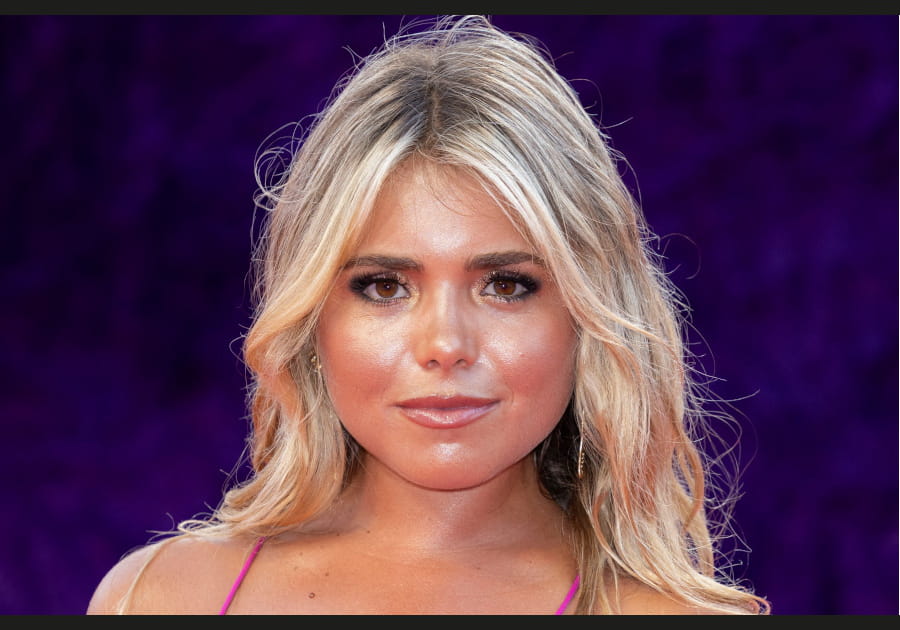 Flop&nbsp;: la peau ultra glowy de Meri Deal