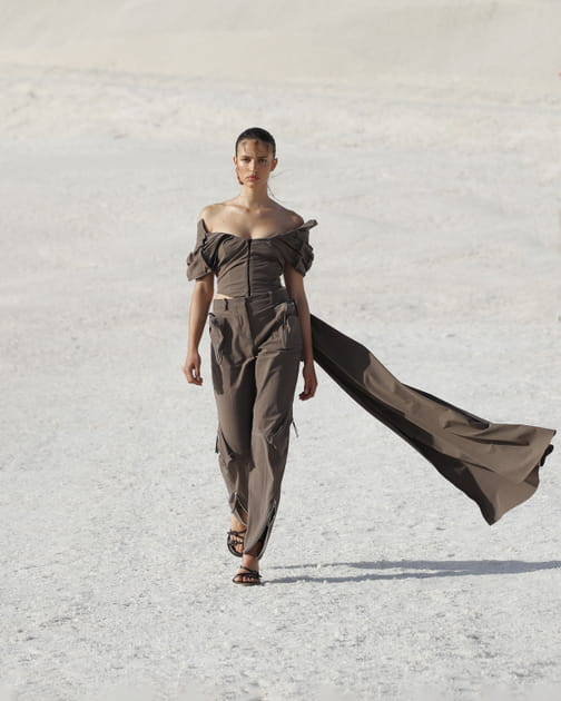 Look 35&nbsp;du d&eacute;fil&eacute; Jacquemus