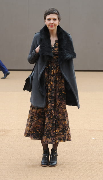Maggie Gyllenhaal au défilé Burberry Prorsum